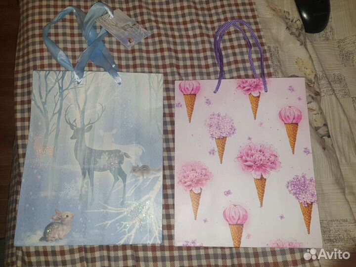 Подарочные пакеты