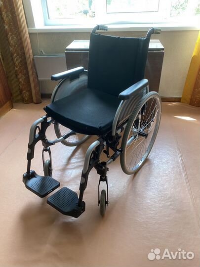 Кресло-коляска инвалидное