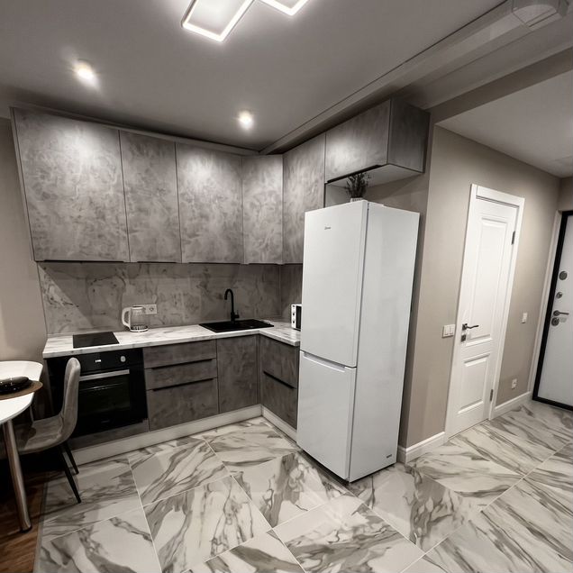 Квартира-студия, 25,6 м², 13/32 эт.