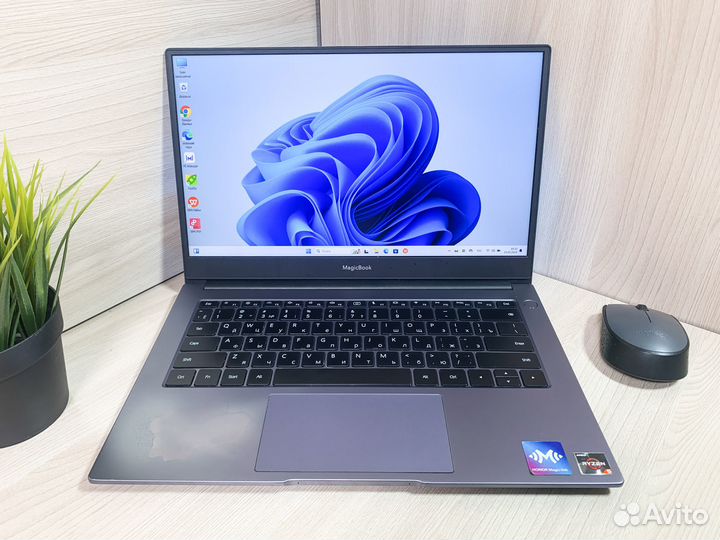 Ноутбук Honor Magicbook Ryzen 5/8Gb/SSD
