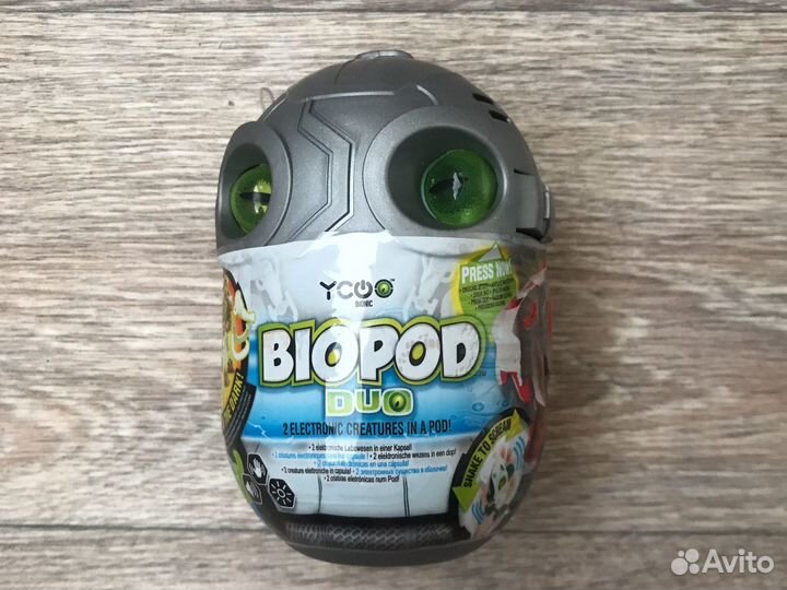 Игрушка робот