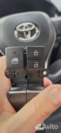 Блок управления стеклоподъемниками RAV4 XA50