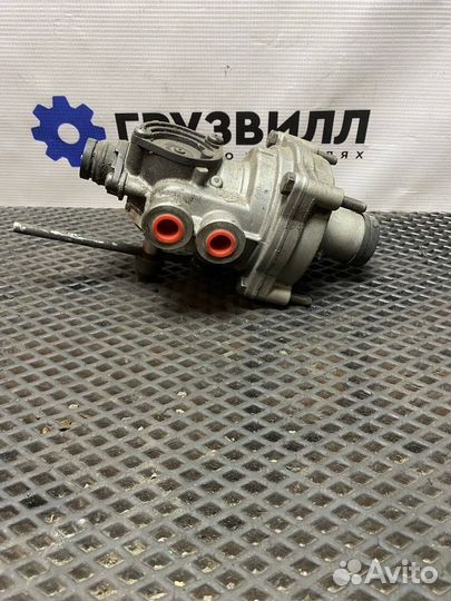 Распределитель тормозных усилий Renault T