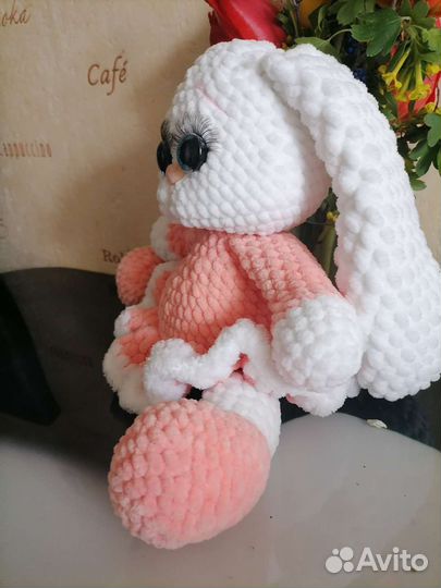 Плюшевый заяц