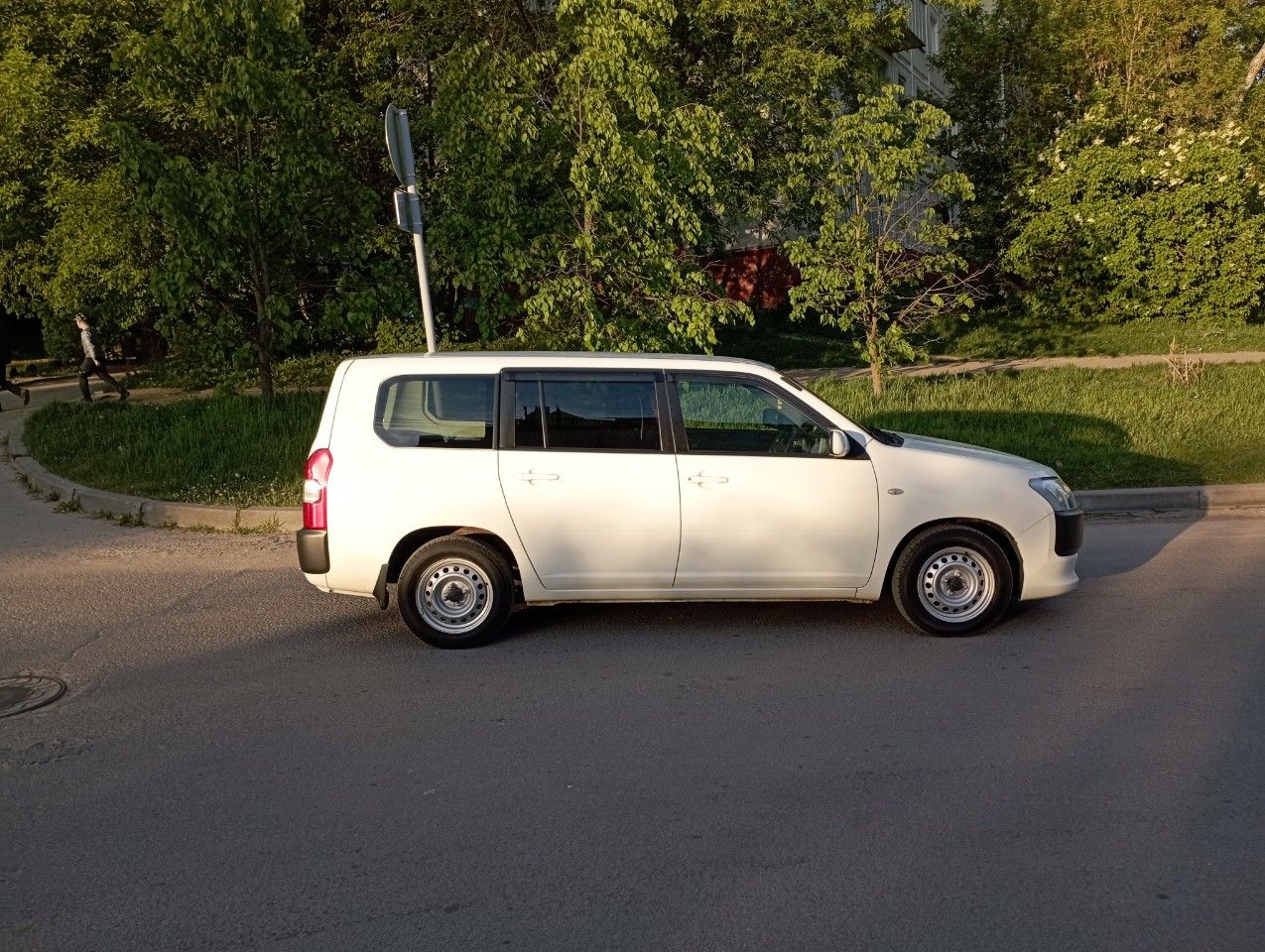 Toyota Probox: фото владельца