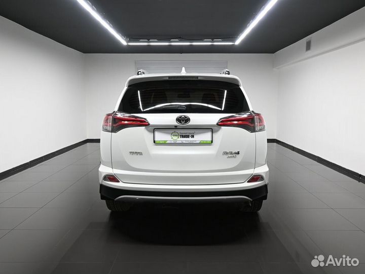 Toyota RAV4 2.2 AT, 2019, 83 473 км