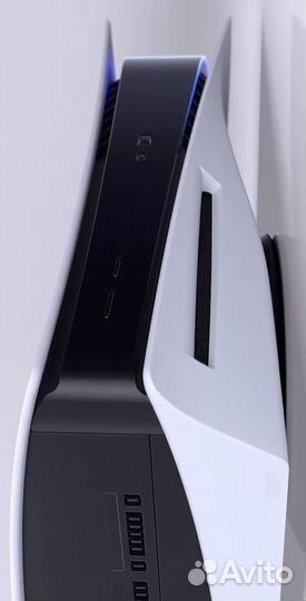 Sony PlayStation 5 Blu-Ray Edition 825 SSD