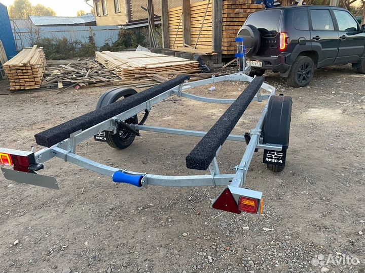 Прицеп для всех видов лодок. Грузоподъёмность 553к