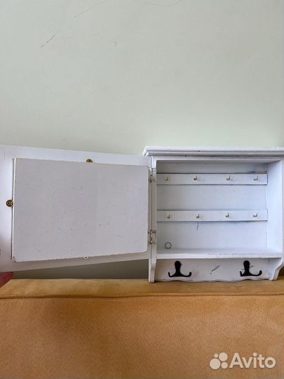 Ключница настенная