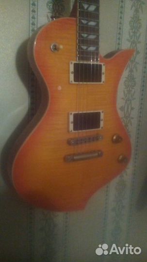 Электрогитара Fernandes Ravelle (вероятно Deluxe)