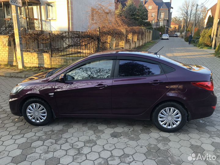 Hyundai Solaris 1.6 AT, 2011, 218 828 км