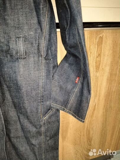 Джинсовое пальто levis engineered jeans S