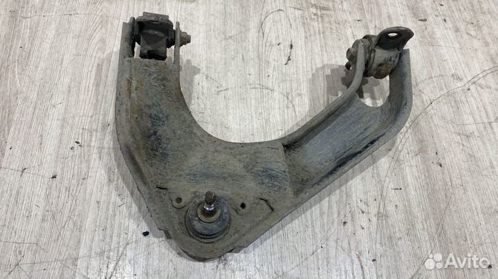 Рычаг задний правый верхний Chevrolet Epica I (200