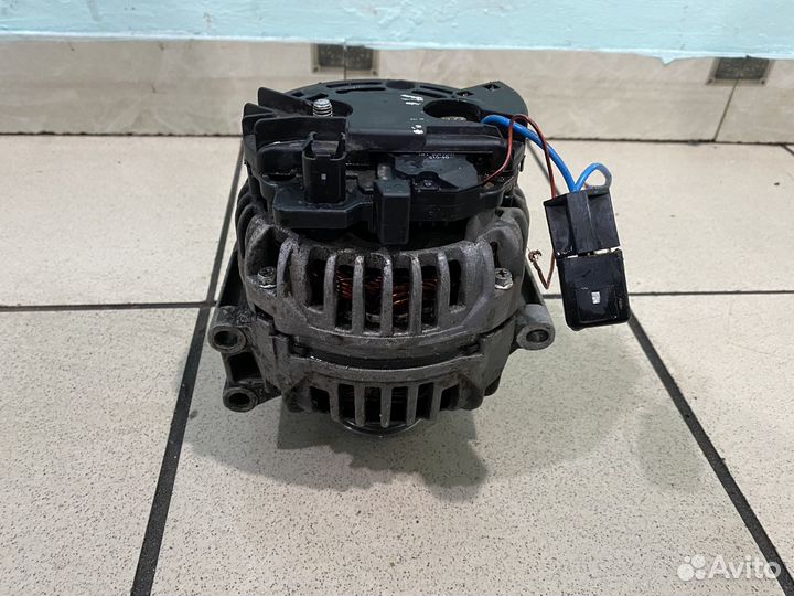 Генератор Renault Logan