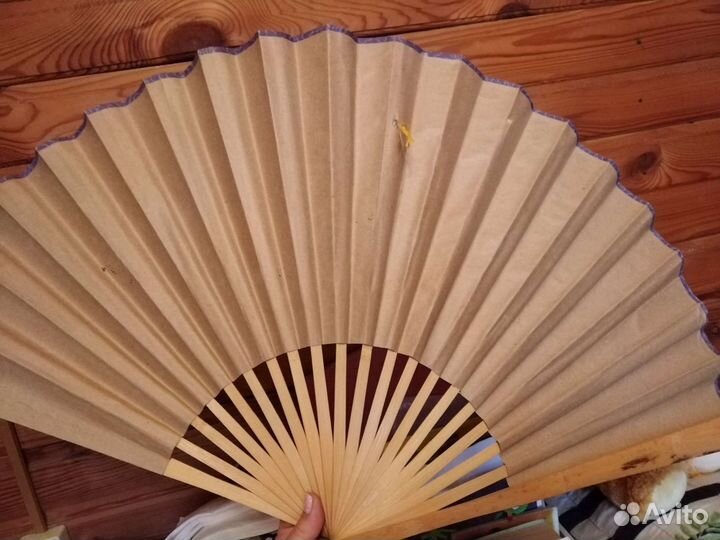 Веер настенный