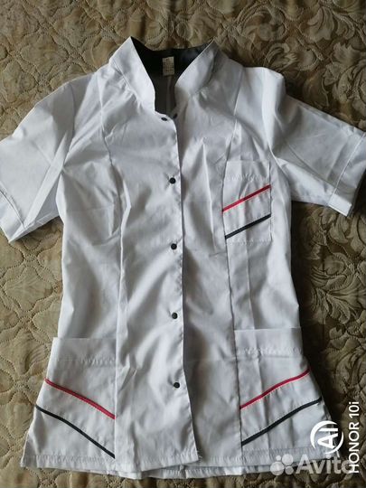 Медицинский костюм