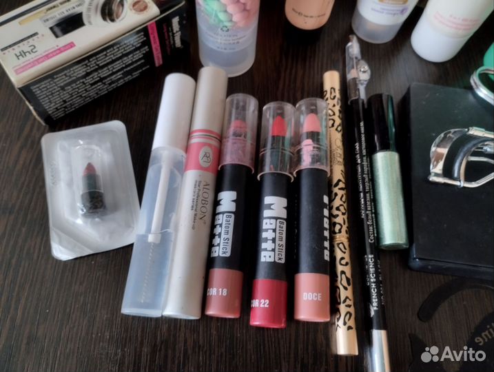 Набор косметики пакетом бу