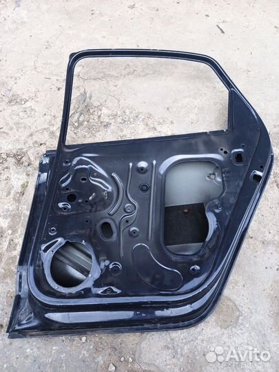 Дверь задняя правая фольцваген поло