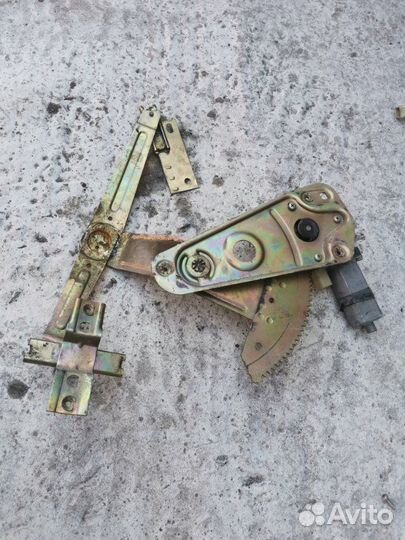 Стеклоподъемный механизм задний левый Газ 31105