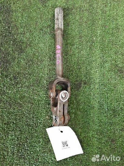 Карданчик рулевой Nissan Leaf