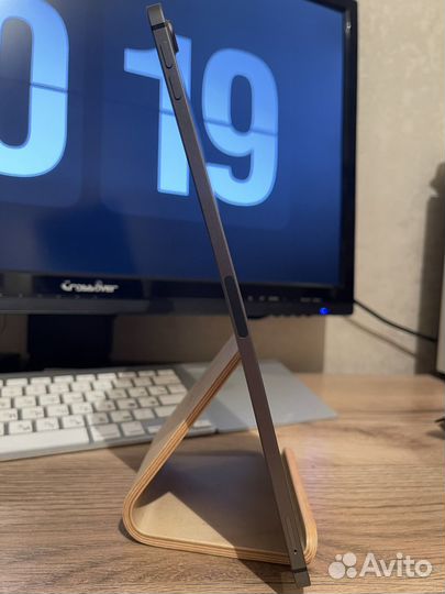 iPad air 4 256 cellular