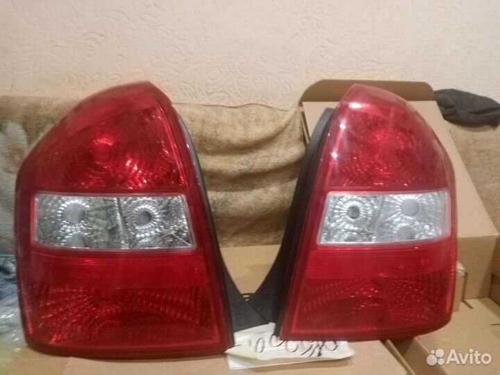 Задние фонари
