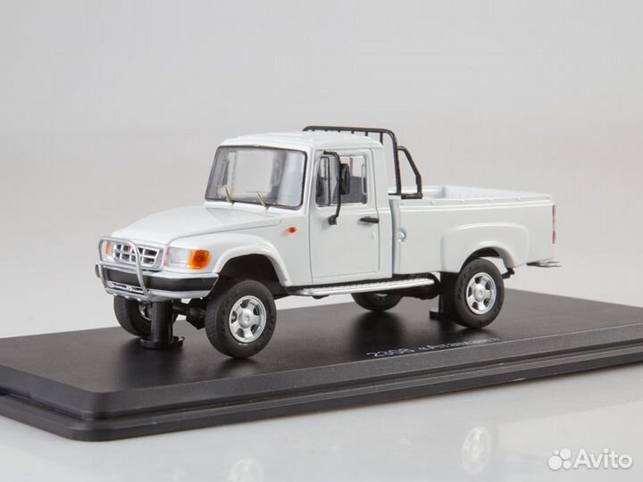 1:43 Масштабная модель 2308 Пикап