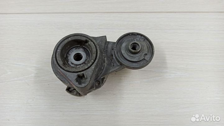 Натяжитель ролика BMW X5 E53 N62 4.4