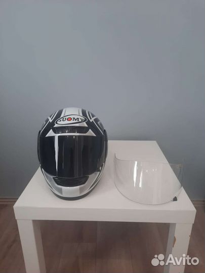 Шлем на мотоцикл