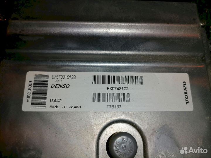 Блок управления двигателем P30729800 Volvo S40 MS