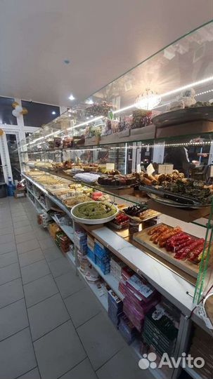 Витрина для пекарни