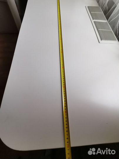 Письменный стол с тумбами