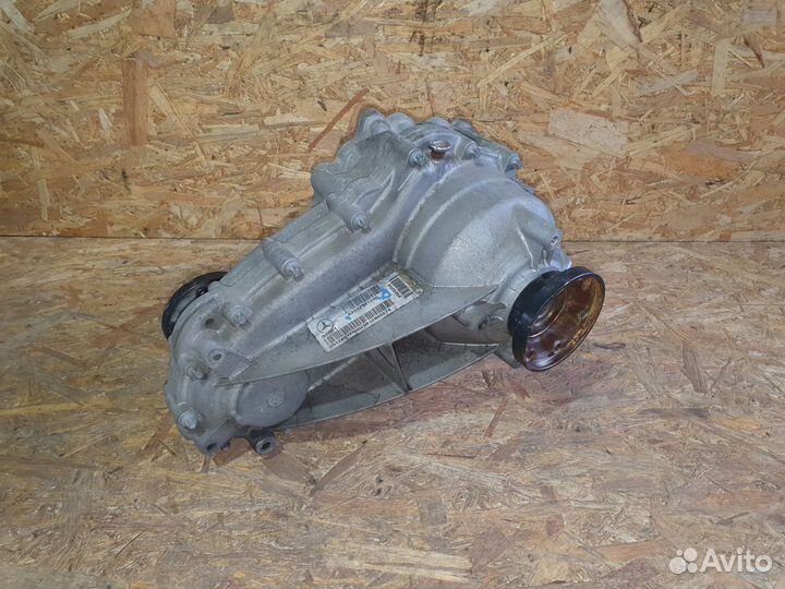 Раздаточная коробка Mercedes W251 V-3.0CDi