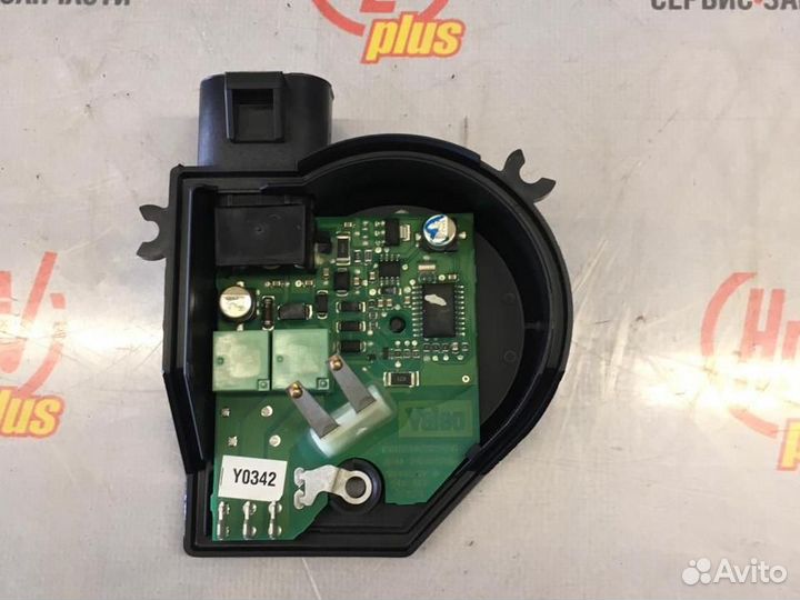 Плата мотора стеклоочистителя Chevrolet Tahoe