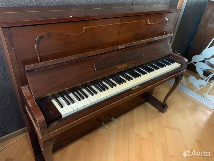 Пианино geyer