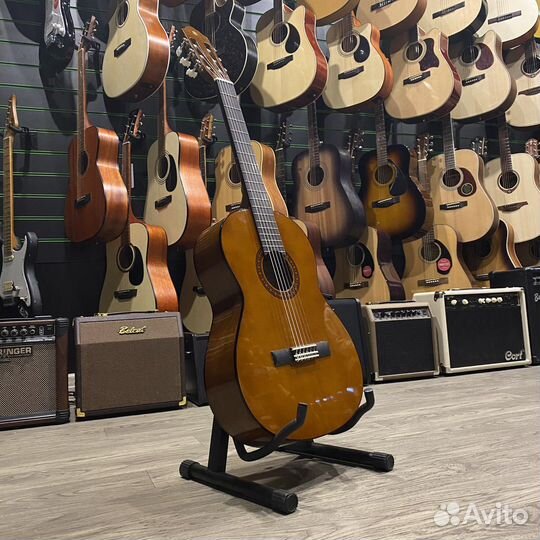 Yamaha 3/4 CS40 классическая гитара для обучения