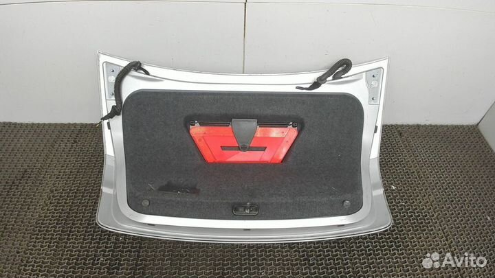 Крышка багажника Audi S4, 2004