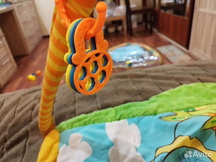 Развивающий коврик