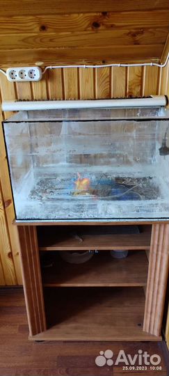 Аквариум с тумбой