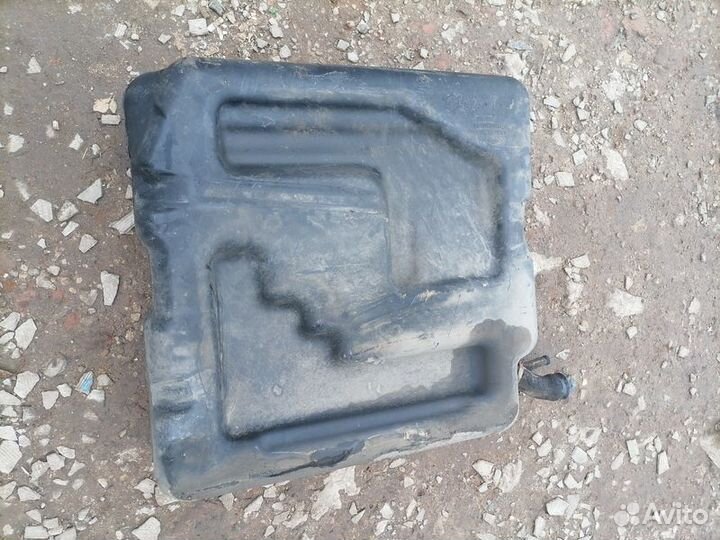 Топливный бак Ford Tourneo Connect 1.8 DI