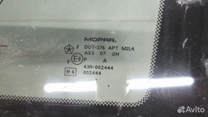 Стекло кузовное боковое Jeep Commander, 2008