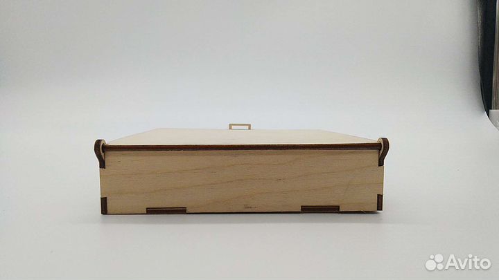Коробка подарочная деревянная