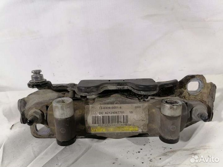 Пиропатрон левый Mercedes-Benz E-Class W212