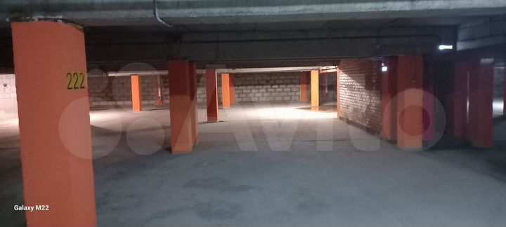 Машиноместо, 15 м²