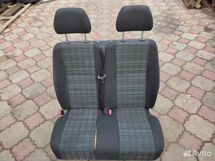 Сиденье переднее правое w906 Sprinter 651.955 0