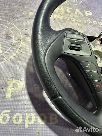 Руль Kia Ceed JD G4LC 2016