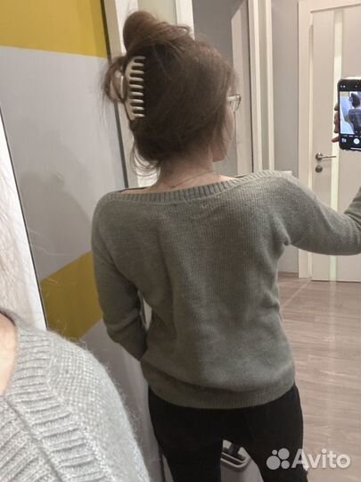 Серый свитер banana republic