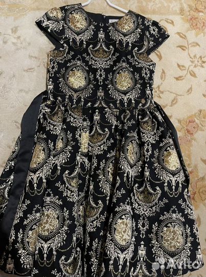 Платье на девочку