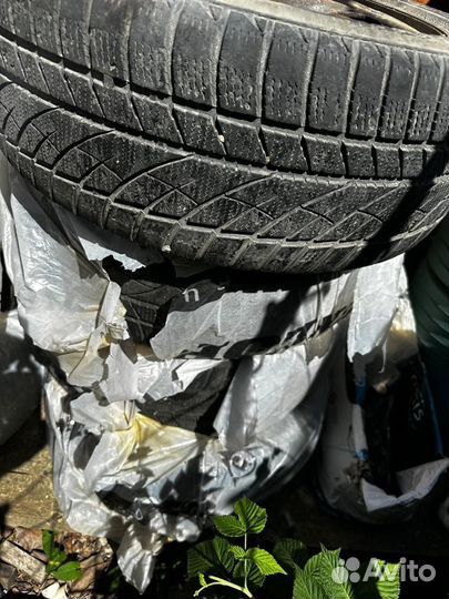 Evergreen EW66 225/55 R17