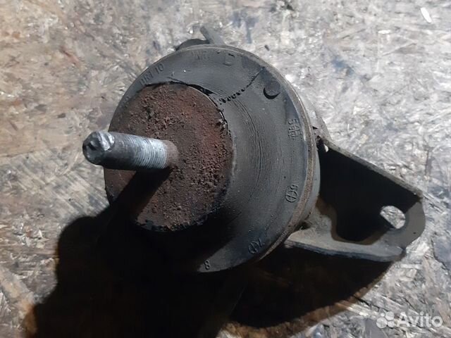 Опора двигателя hyundai tucson